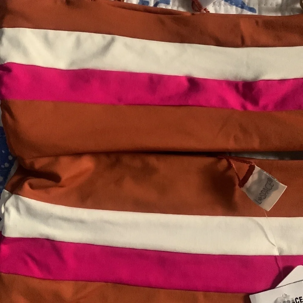NWT L*SPACE  Rebel stripe top And bottom set amber / bougainvillea /cream small